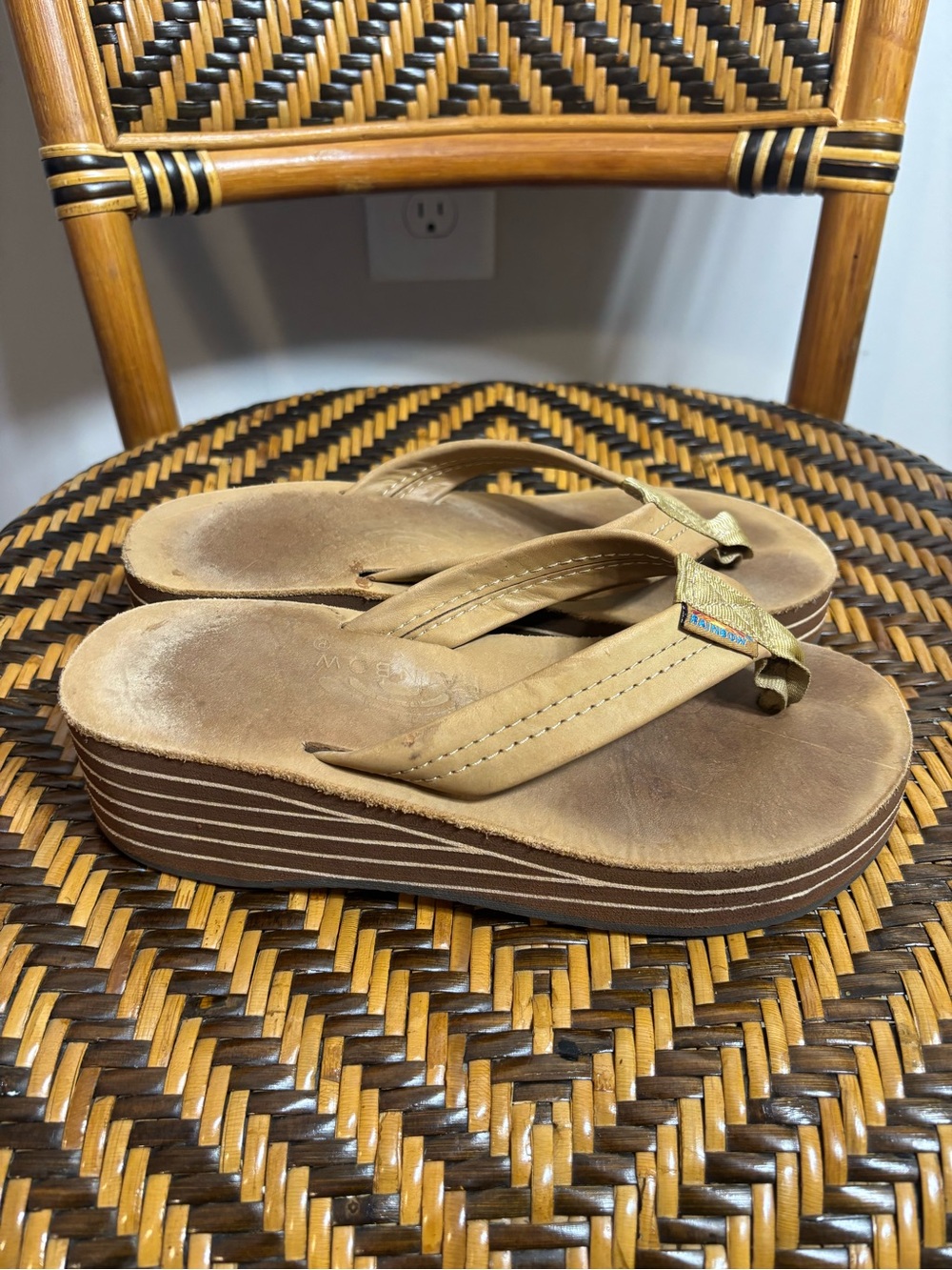 Rainbow Wedge Sandals Women’s 7